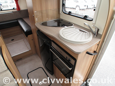  2016-bailey-advance-615-motorhome-for-sale-uc5499-19.jpg