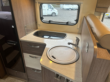  2016-burstner-ixeo-726g-for-sale-ros301-16.jpg