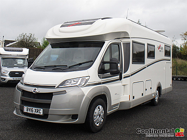  2016-carthago-chic-c-line-exterior-uc5922-10.jpg