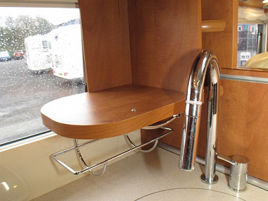  2016-carthago-chic-c-line-t49-for-sale-uc5922-23.jpg