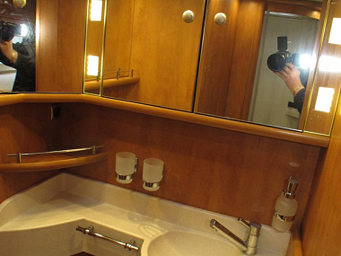  2016-carthago-chic-c-line-t49-for-sale-uc5922-50.jpg