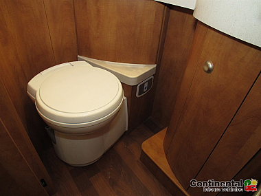  2016-carthago-chic-c-line-t49-for-sale-uc5922-52.jpg