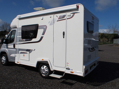  2016-elddis-majestic-for-sale-uc5677-4.jpg