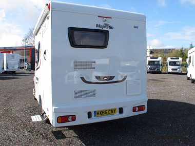  2016-elddis-majestic-for-sale-uc5677-6.jpg