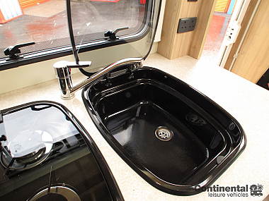  2016-elddis-prestige-125-for-sale-uc5825-23.jpg
