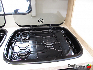  2016-elddis-sussex-ashington-for-sale-uc6025-12_1.jpg