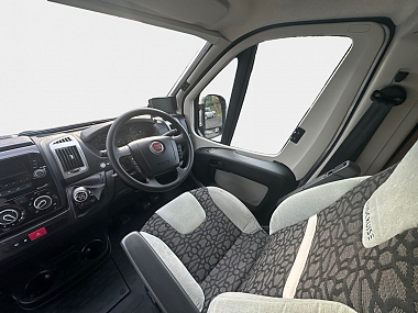  2016-swift-autocruise-rhythm-for-sale-uc6085-10.jpg