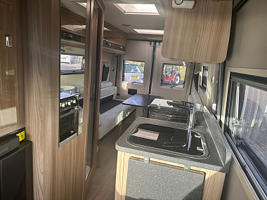  2016-swift-autocruise-rhythm-for-sale-uc6085-35.jpg