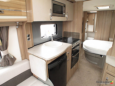  2016-swift-challenger-580gts-for-sale-uc5867-11.jpg