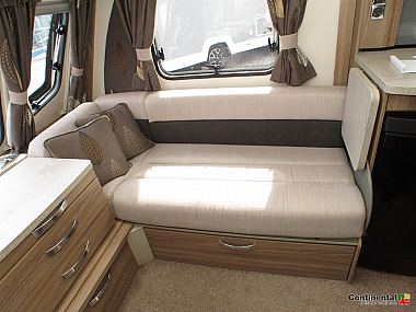  2016-swift-challenger-580gts-for-sale-uc5867-30.jpg