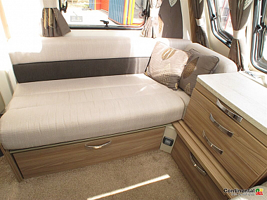  2016-swift-challenger-580gts-for-sale-uc5867-31.jpg