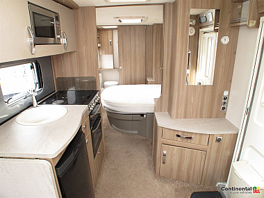  2016-swift-challenger-580gts-for-sale-uc5867-32.jpg