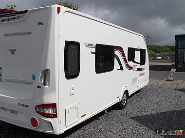  2016-swift-challenger-580gts-for-sale-uc5867-5.jpg