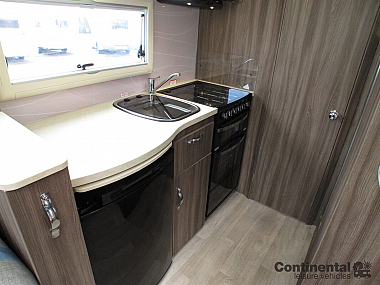 2017-autosleeper-corinium-rb-for-sale-uc5858-24.jpg