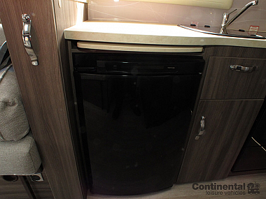  2017-autosleeper-corinium-rb-for-sale-uc5858-32.jpg