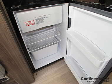  2017-autosleeper-corinium-rb-for-sale-uc5858-33.jpg