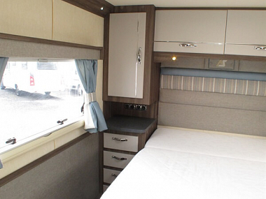  2017-autosleeper-corinium-rb-for-sale-uc5858-39.jpg