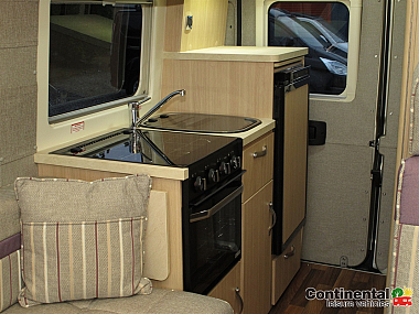  2017-autosleeper-symbol-for-sale-uc5895-18.jpg