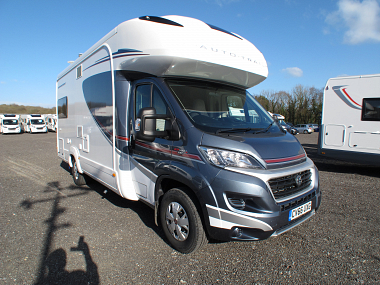  2017-autotrail-apache-634-for-sale-uc5541-9.jpg