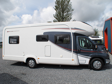  2017-autotrail-tracker-rb-for-sale-ros243-7.jpg