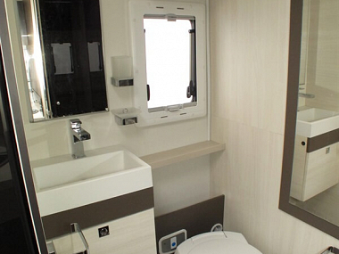  2017-chausson-welcome-530-for-sale-uc5795-33.jpg
