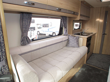  2017-elddis-autoquest-175-uc5415-21.jpg