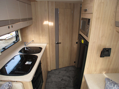  2017-elddis-autoquest-175-uc5415-23.jpg