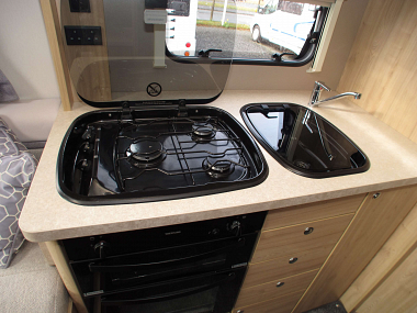  2017-elddis-autoquest-175-uc5415-25.jpg