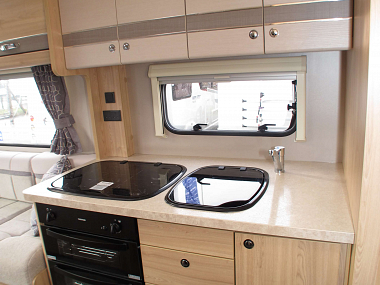  2017-elddis-autoquest-175-uc5415-34.jpg