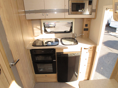  2017-elddis-riva-gold-115-ros231-19.jpg