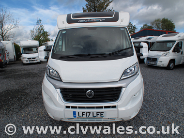  2017-swift-escape-664-for-sale-in-south-wales-uc5492-1.jpg