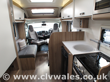  2017-swift-escape-664-for-sale-in-south-wales-uc5492-48.jpg