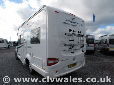  2017-swift-escape-664-for-sale-in-south-wales-uc5492-5.jpg