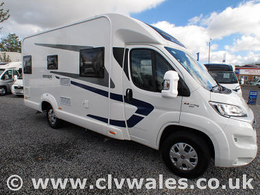  2017-swift-escape-664-for-sale-in-south-wales-uc5492-8.jpg