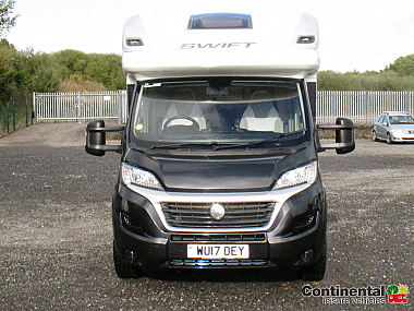  2017-swift-kontiki-635-for-sale-uc5931-1.jpg
