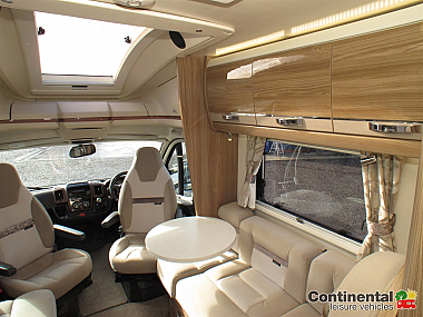  2017-swift-kontiki-635-for-sale-uc5953-32.jpg