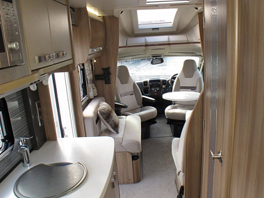  2017-swift-kontiki-635-for-sale-uc5953-50.jpg