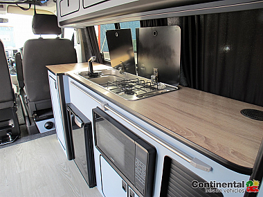  2017-vw-transporter-t6-cotswold-for-sale-12.jpg