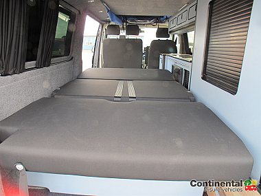  2017-vw-transporter-t6-cotswold-for-sale-3.jpg