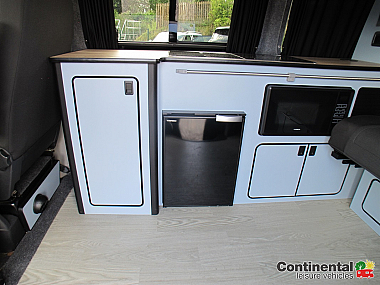  2017-vw-transporter-t6-cotswold-for-sale-5.jpg