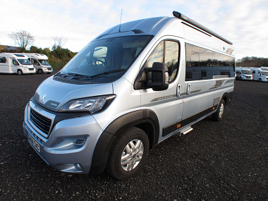  2018-autosleeper-fairford-uc5640-2.jpg