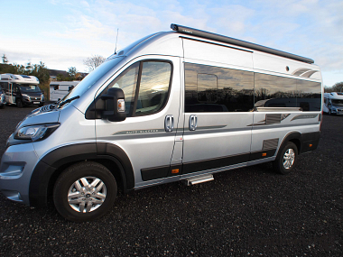 2018-autosleeper-fairford-uc5640-3.jpg