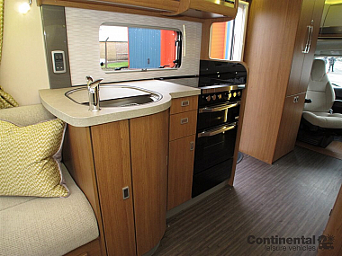  2018-autotrail-apache-634-for-sale-uc5818-31.jpg