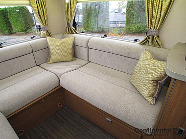  2018-autotrail-apache-634-for-sale-uc5818-39.jpg