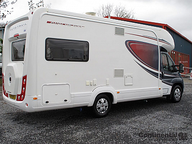 2018-autotrail-apache-634-for-sale-uc5818-8.jpg