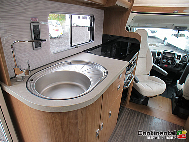  2018-autotrail-frontier-scout-for-sale-ros296-2_1.jpg