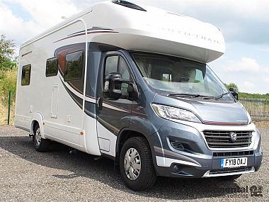  2018-autotrail-tracker-rb-for-sale-ros260-9.jpg