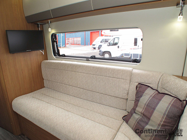  2018-autotrail-v-line-610-sport-for-sale-uc5644-43.jpg