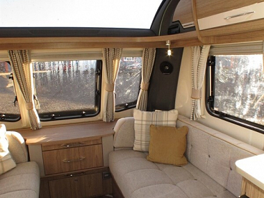  2018-coachman-vip-545-for-sale-uc5839-18.jpg