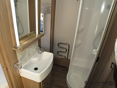  2018-coachman-vip-545-for-sale-uc5839-44.jpg